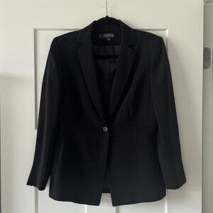 Kasper Women's Blazer, size 8P, soft black